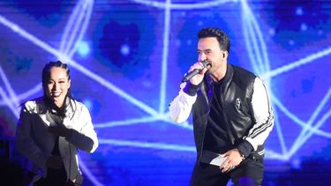 Están contratados como coristas, el mensaje de Luis Fonsi para los sanjuaninos