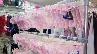 La bombachita rosada llega con un 100% de aumento a San Juan: ¿cuánto cuesta?