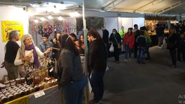 Empiezan a armar los stands para la Feria Internacional de las Artesanías, en Chimbas. (Imagen de archivo)