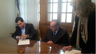 Angaco donó un terreno para construir un Juzgado de Paz