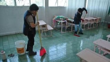 Pocito: reempadronan docentes y porteros