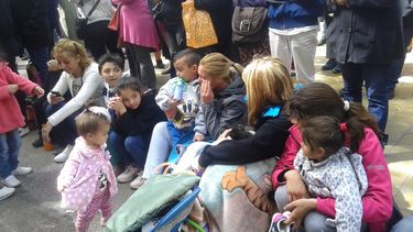 En vivo, la emoción de una joven madre que ganó una casa en Chimbas