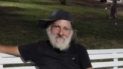 El señor del Parque, el hombre que estuvo desaparecido en reiteradas oportunidades y volvió a ser noticia en San Juan El señor del Parque, el hombre que estuvo desaparecido en reiteradas oportunidades y volvió a ser noticia en San Juan