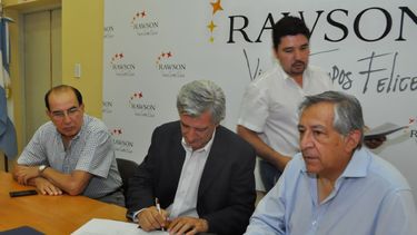 Rawson y la UNSJ trabajarán juntos por la emergencia habitacional