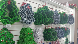 Luz de esperanza en el comercio de San Juan durante los primeros días de ventas de artículos navideños: qué dijeron los referentes Luz de esperanza en el comercio de San Juan durante los primeros días de ventas de artículos navideños: qué dijeron los referentes