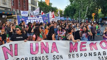 El grito contra la violencia hacia las mujeres se sintió en San Juan