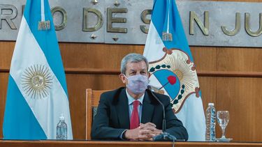 Más vacunas, corredores seguros y cierre de fronteras: el plan presidencial contra el Covid-19