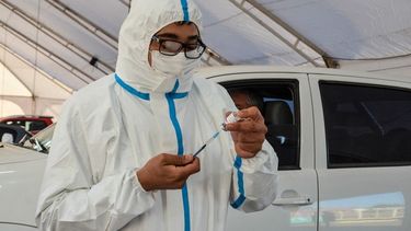 Este fin de semana la vacunación contra el COVID continúa: mirá dónde y cuándo