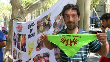 Los padres sanjuaninos que la Justicia alejó de sus hijos, vuelven a reclamar poder verlos