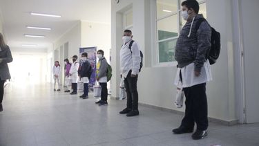 En el primer día de presencialidad voluntaria, asistió el 58% de los estudiantes sanjuaninos