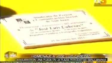 Descubrieron una placa en homenaje a José Luis Cabezas