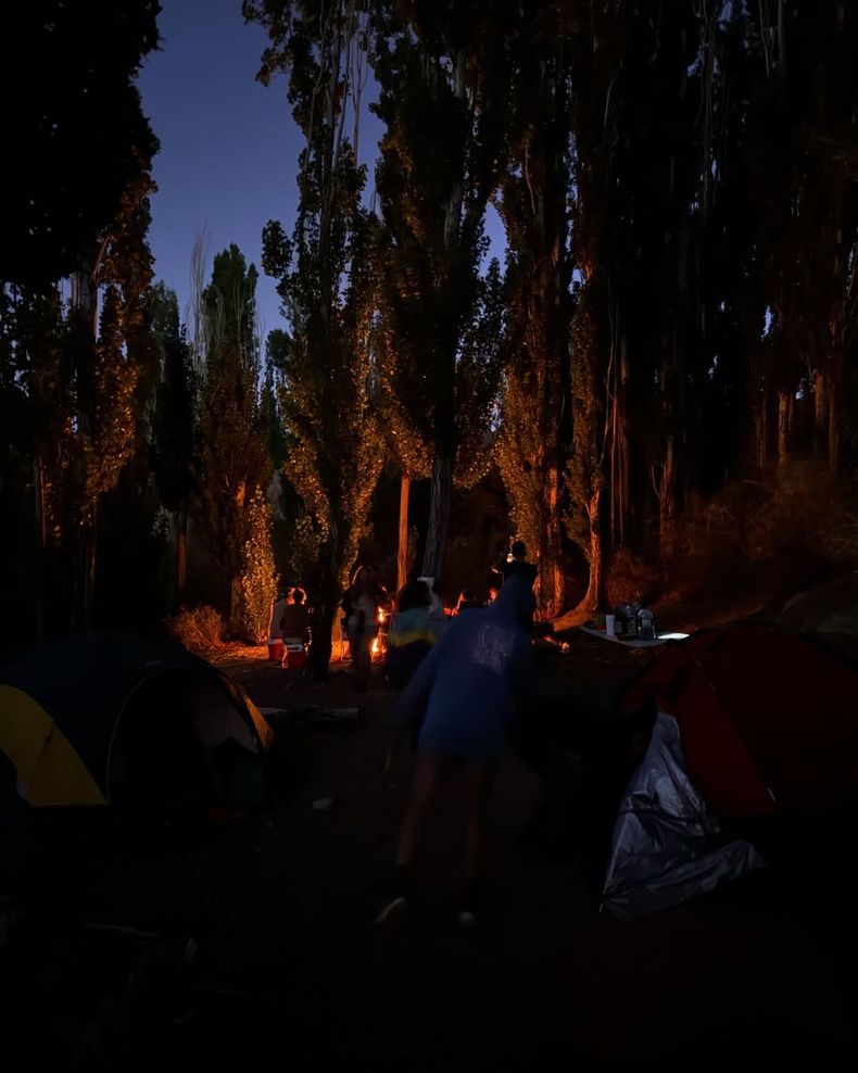 Campamento en la pampa del leoncito- viaje increíble al corazón de las estrellas, con un equipo maravilloso, la familia  Recuerdo para toda la vida GRACIAS  @alejandrocaponi @tanoannibaldi @jimeannibaldi @ (4).jpg