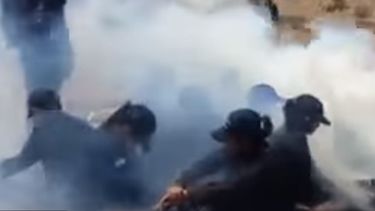 Tras la polémica, defienden las prácticas con gas lacrimógeno en la Policía