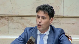 Los diputados nacionales recorrieron el equivalente a 450 vueltas al mundo en avión: el sanjuanino Coki Chica, entre los que más viajaron Los diputados nacionales recorrieron el equivalente a 450 vueltas al mundo en avión: el sanjuanino Coki Chica, entre los que más viajaron