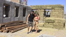 Alfalfa en vez de ladrillo: una casa tres veces más económica