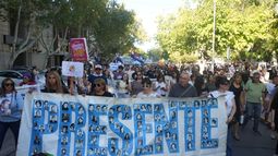 Al grito de Nunca Más, sanjuaninos marcharon por la Memoria, Verdad y Justicia Al grito de Nunca Más, sanjuaninos marcharon por la Memoria, Verdad y Justicia