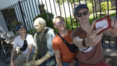 Color, tango y el calor de San Juan recibieron a los turistas en el Carrascal