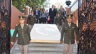 La Bandera Cabot inició su retorno a casa