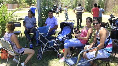 Los buenos vecinos, festejaron con música y en familia
