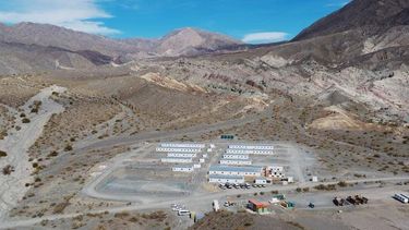 Confirmaron 15 contagios en El Tambolar y tuvieron que frenar la construcción de la obra