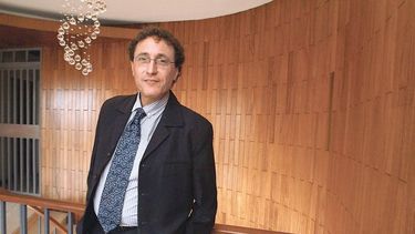 Capital distinguirá al dr. Adolfo Roitman como Huésped de Honor