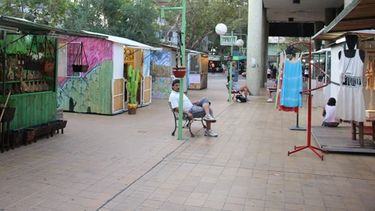 El mercado artesanal de casitas de madera celebró 26 años