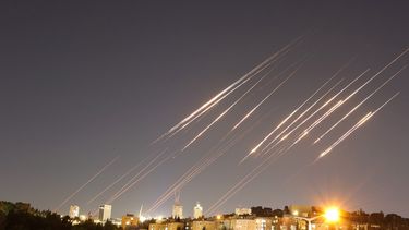 Nueva ofensiva de Irán contra Israel tras el ataque aéreo a sus instalaciones nucleares