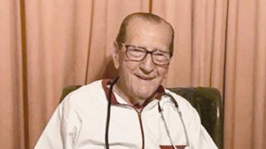 Murió un histórico médico de San Juan a los 93 años