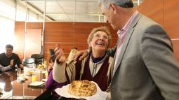 Las desopilantes anécdotas de la Reina del Adulto Mayor