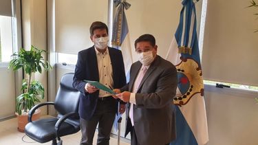 Cuál es el orden de prioridad con el que planean vacunar a docentes sanjuaninos Cuál es el orden de prioridad con el que planean vacunar a docentes sanjuaninos