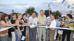 Caucete: Gioja inauguró obras de pavimento y un Playón Deportivo