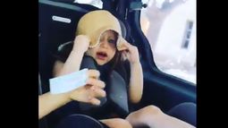 La pequeña sanjuanina de 2 años que estuvo enojada toda la mañana hasta que la dejaron votar