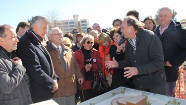 Teatro del Bicentenario: Gioja visitó la obra y dijo que tiene un 15% de avance