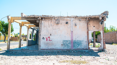 Limpian un sector abandonado el barrio Aramburu, en Rivadavia, y buscan refuncionalizar el lugar.