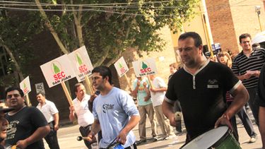 Contrapunto por despidos de empleados de comercio