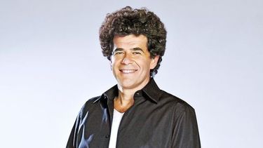 Julián Weich, confirmado para el Cruce de los Andes