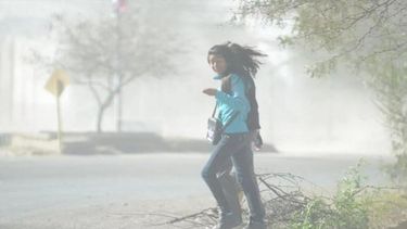 Atención, dicen que se viene Zonda para este mediodía