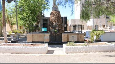 Historias del más allá en San Juan: un paseo por un cementerio que guarda tesoros