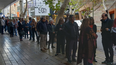 quejas por una larga fila que afecto a jubilados en el microcentro sanjuanino quejas por una larga fila que afecto a jubilados en el microcentro sanjuanino