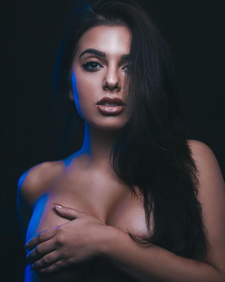 790px x 988px - Drisana Sharma, caÃ­da del cielo