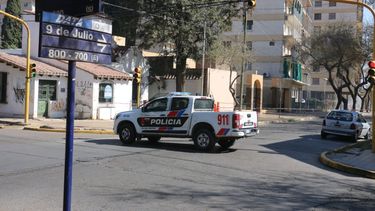 Amplían los testeos y cortes de calles en barrios cercanos en una zona aislada capitalina