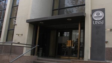 Revuelo en la UNSJ: no pagaron los sueldos de diciembre y hay preocupación gremial