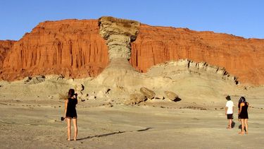 Aprovechando el eclipse: esperan un plus de turistas en Ischigualasto