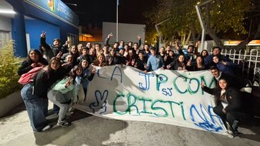La Juventud Peronista llevó un colectivo.&nbsp;