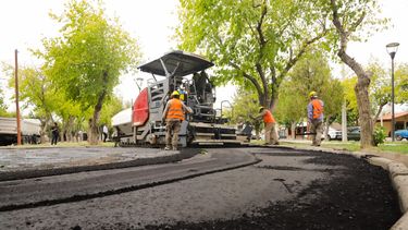 Distintos barrios de Capital contarán con pavimento nuevo.