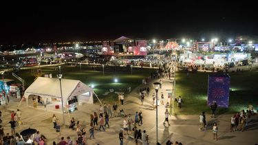 Mirá cómo conseguir descuentos en entradas y comida de la Fiesta Nacional del Sol