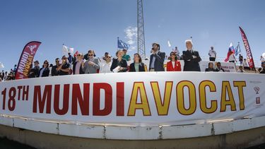 Otro escándalo en Tribunales: se caen dos causas contra el ginecólogo porque el juez se fue