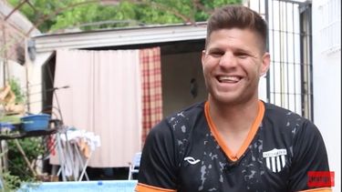 Cuestionario Irreverente: Pablo Peca Jofré, un crack adentro y afuera de la cancha