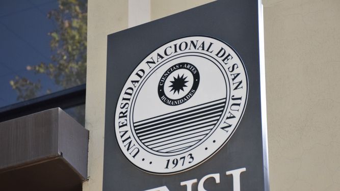 Explicaron por qué se retrasó el depósito de sueldos de la UNSJ