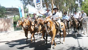 Una multitud cabalgó en homenaje al Gaucho José Dolores
